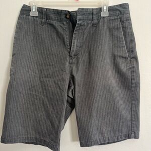 Gray stripe men’s shorts